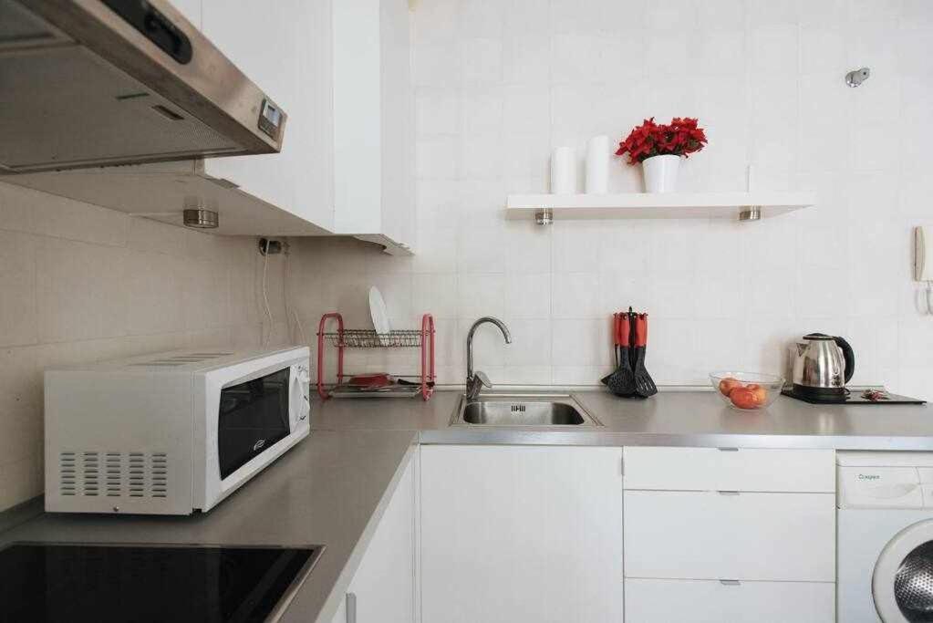 Apartamento Con Parking Jesus Del Gran Poder Seville Luaran gambar